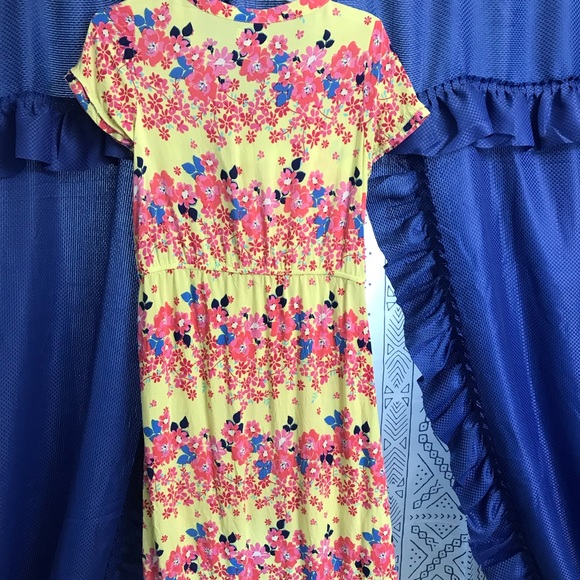 Girls Dress - Picture 2 of 2